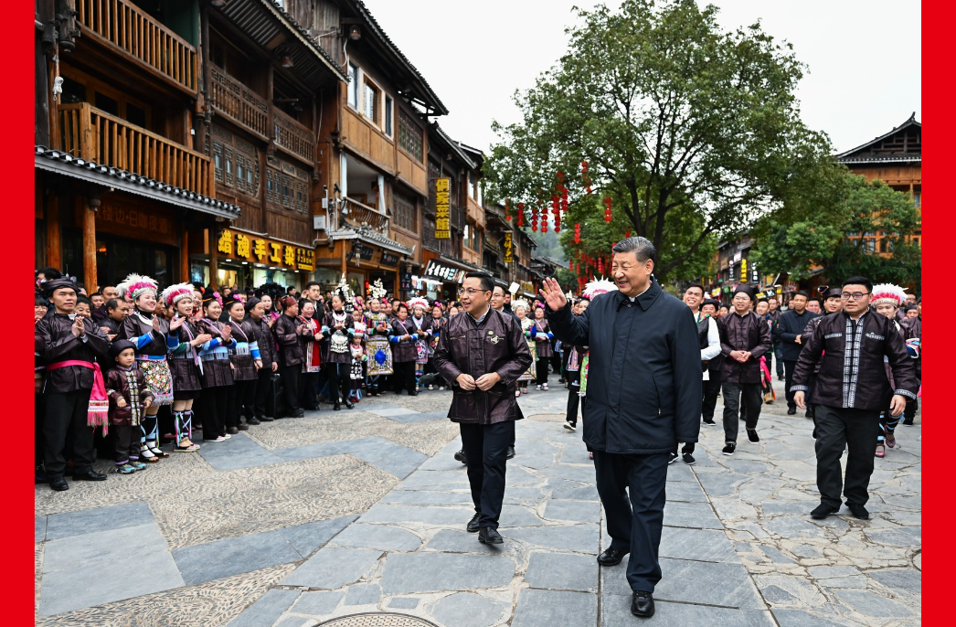 习近平在贵州黔东南州考察调研