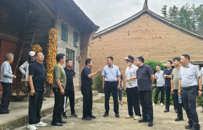 2024年9月5日，住房城乡建设部村镇建设司党支部开展传统村落保护调研。